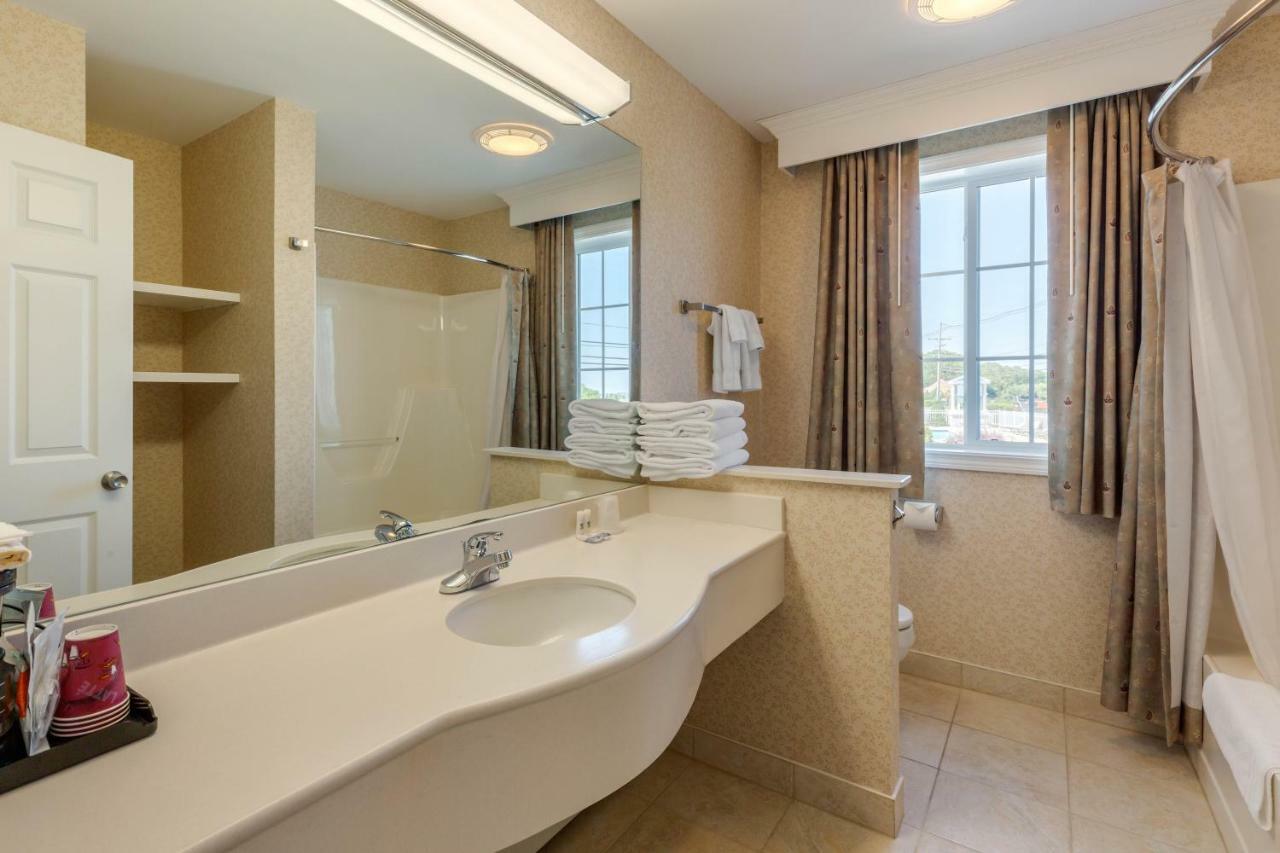 Ogunquit Hotel And Suites Екстер'єр фото